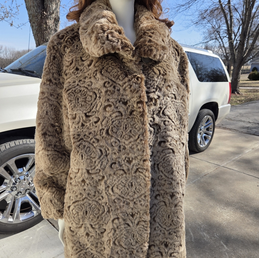 Dennis Basso Brown Faux Fur Teddy Jacket